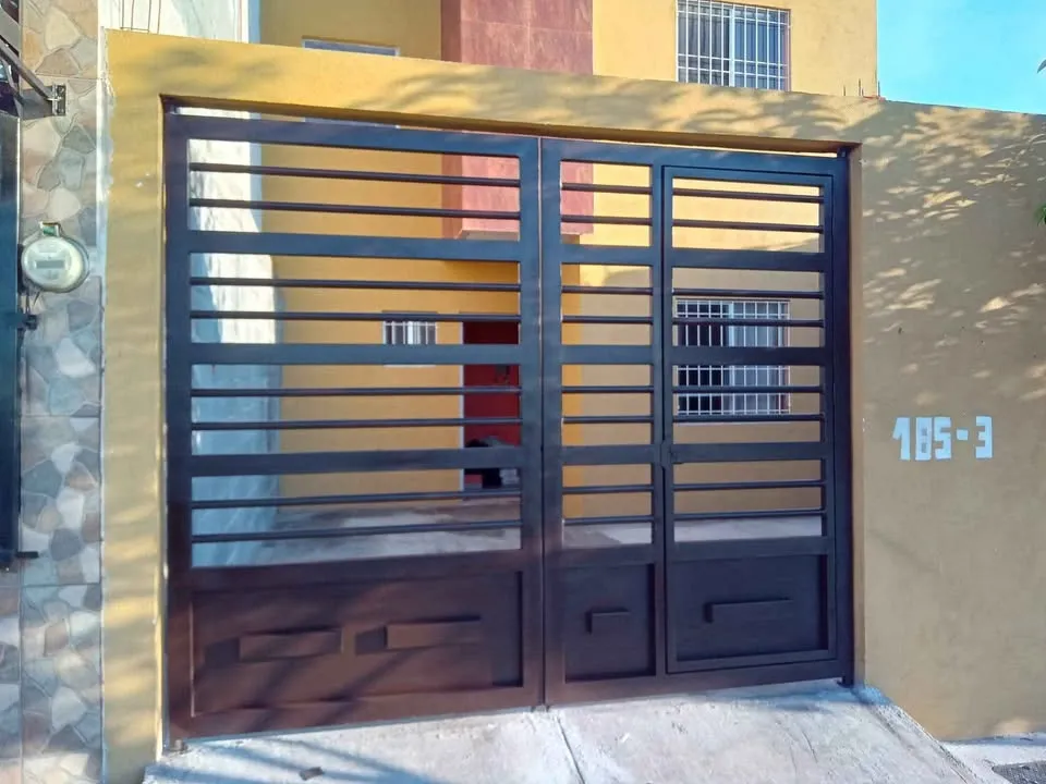 Portones con motor en Puebla